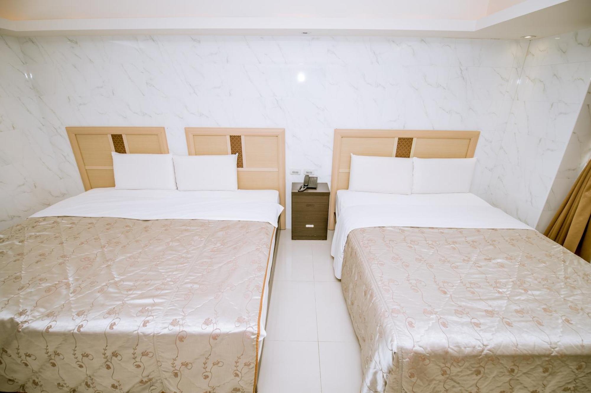 Guide Hotel Taoyuan Fuxing Стая снимка