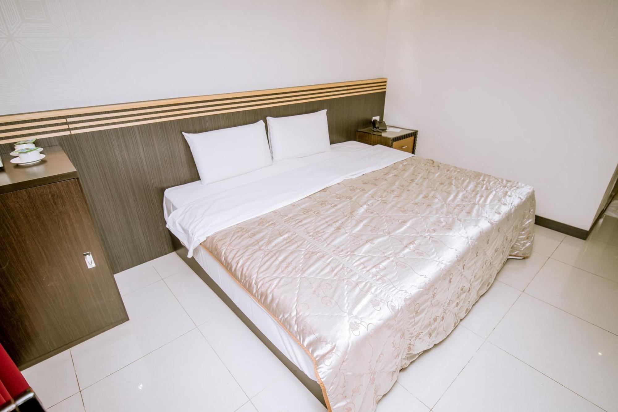 Guide Hotel Taoyuan Fuxing Стая снимка