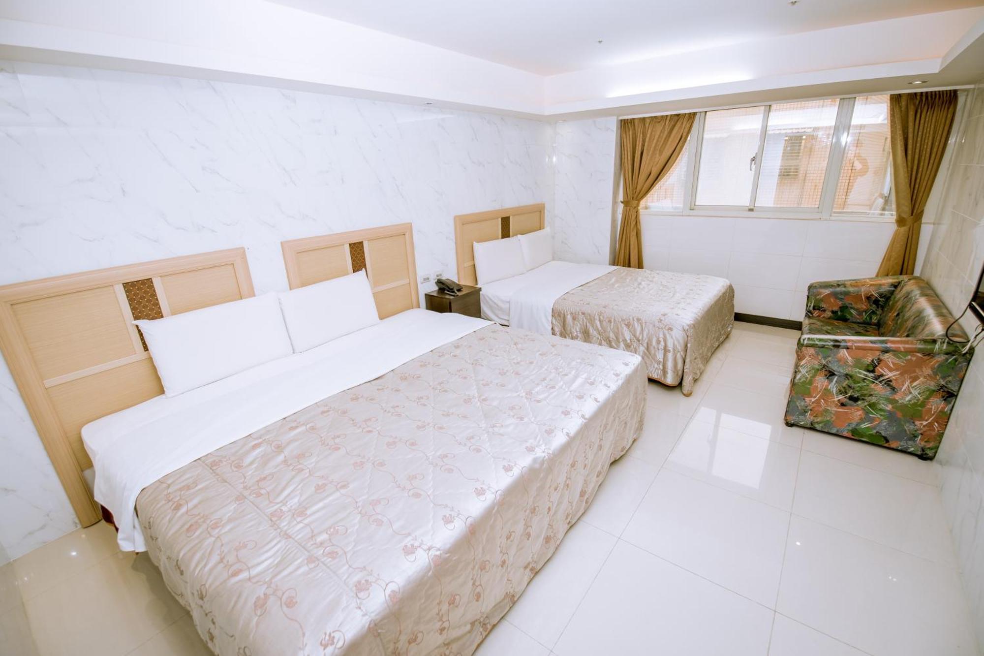 Guide Hotel Taoyuan Fuxing Стая снимка