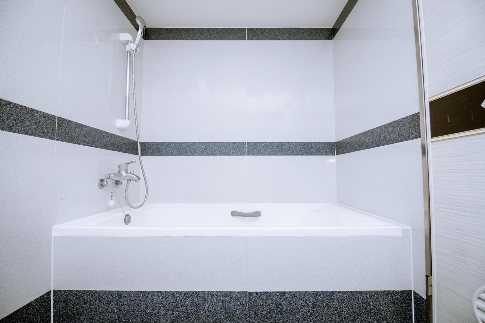 Guide Hotel Taoyuan Fuxing Стая снимка